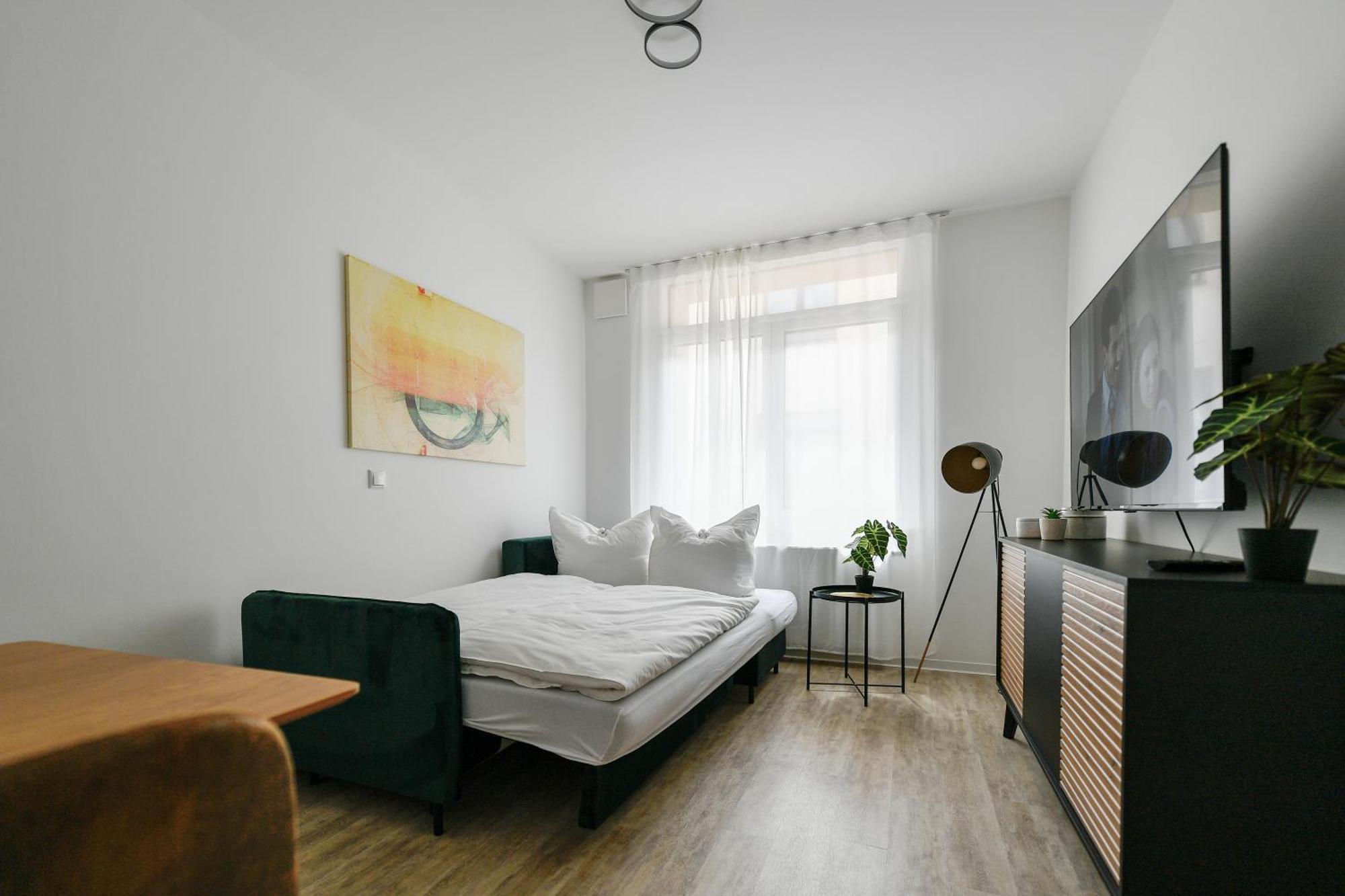 Ferienwohnungen Am Theater - Modern, Zentral Und Ruhig Mit Kueche, Waschtrockner, Netflix, Wlan Und Parkplatz- 2 Zimmer, 52 Qm Cottbus Habitación foto