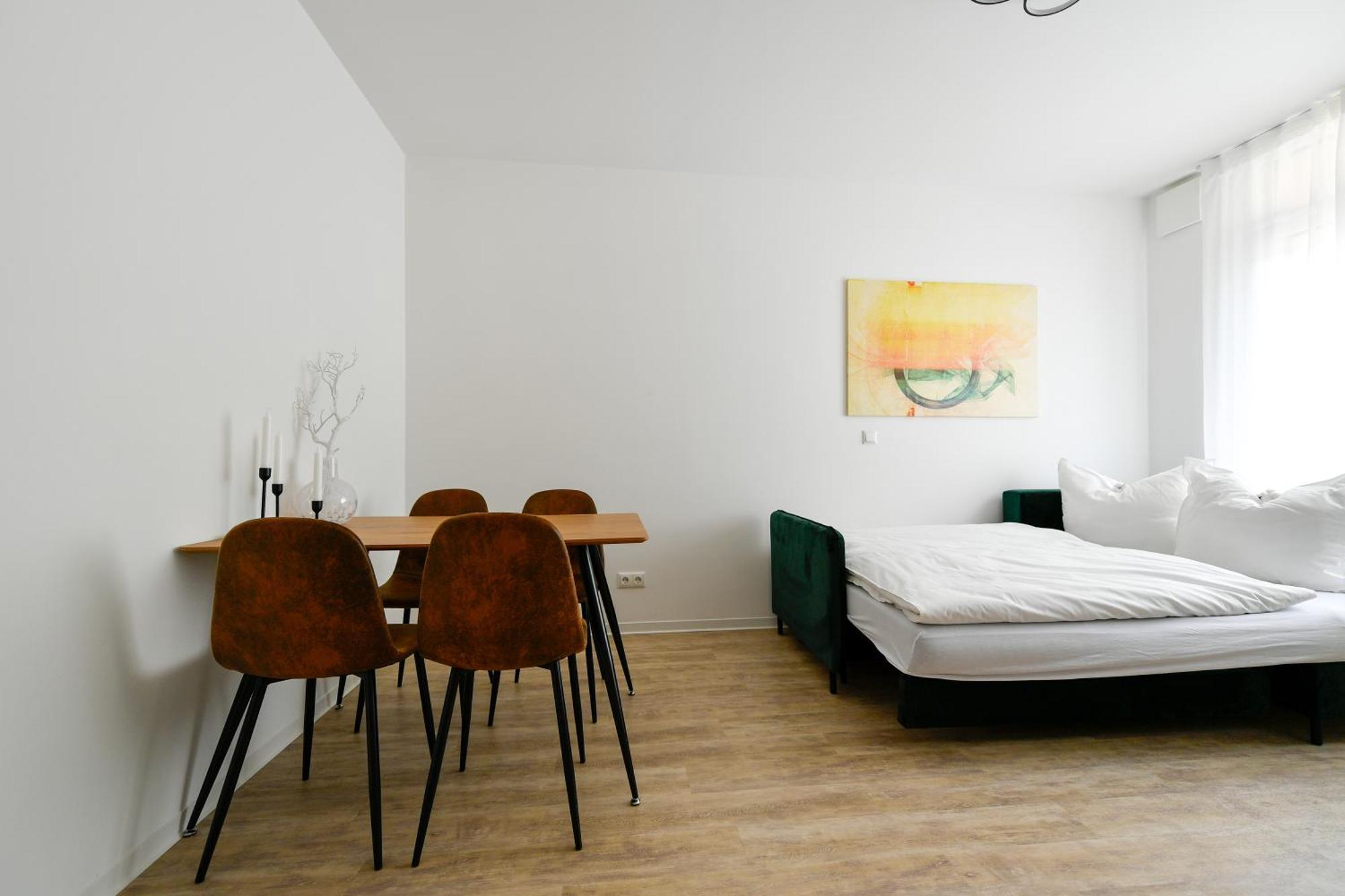 Ferienwohnungen Am Theater - Modern, Zentral Und Ruhig Mit Kueche, Waschtrockner, Netflix, Wlan Und Parkplatz- 2 Zimmer, 52 Qm Cottbus Habitación foto